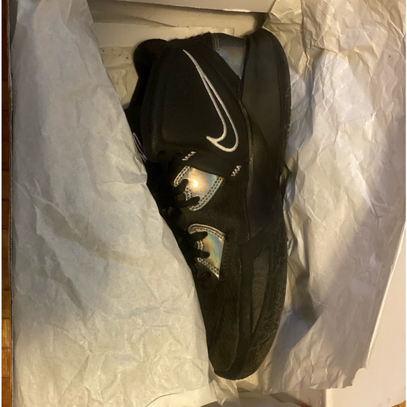 Kyrie infinity shoes - Picture 5 of 8